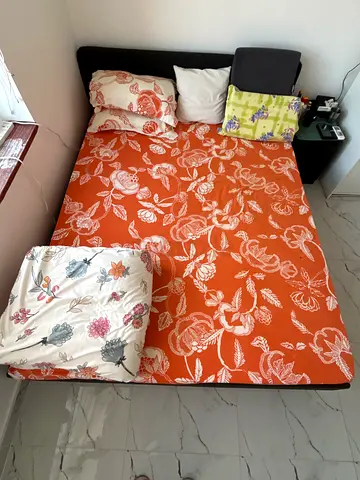 Cupboard Bed Matress side table