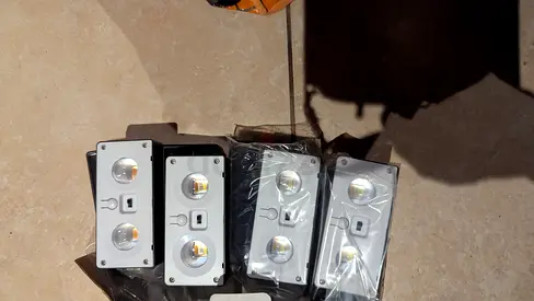 Set of 4 double-LED ceiling/wall emergency light modules - used