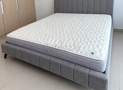 Used King Size Mattress 180×200 cm – Premium Quality & Comfortable