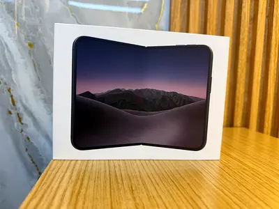 IPHONE DUO 1 TB STORAGE DENIM BLUE