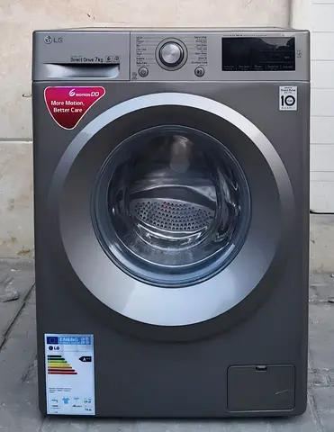 LG brand Direct Drive 7kg washing machine with perfect working condition