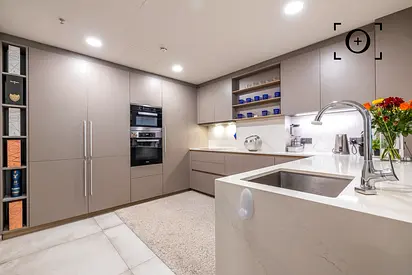 Waterfront Community - Upgraded - Furnished