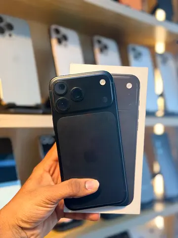 iPhone 18 pro max 512 Tdra just used