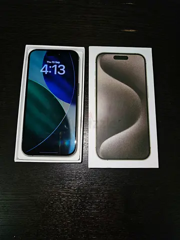 Iphone 15 pro 256Gb TDRA wiyh Box 1physical + Esim All Geniune original battery 88% cycle 739
