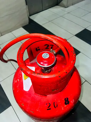 Gas cylinder full free delivery