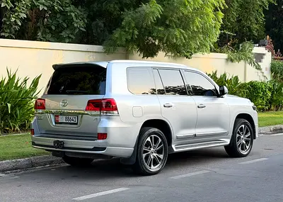 Toyota Land Cruiser GXR Grand Touring 2020 GCC Specs