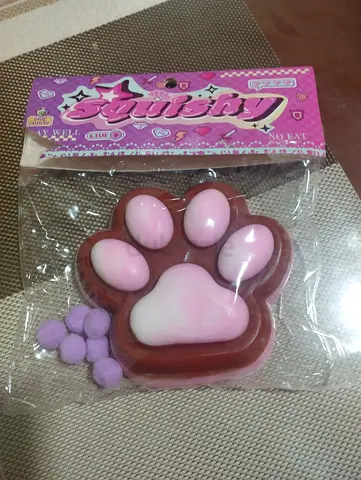 Cat paw taba squishy