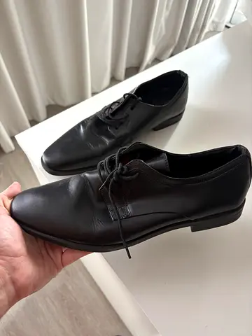 Classic man shoes size 42