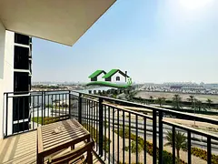 Fully Furnished Full Canal & Sea View Vacant Now