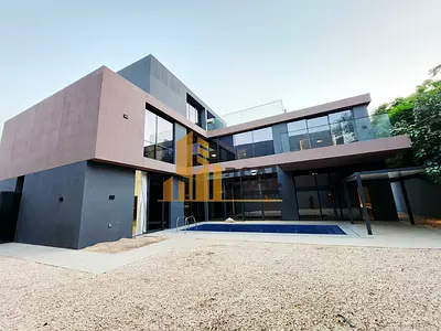 5BR Magnificent Villa | Private Pool & Garden | Masaar
