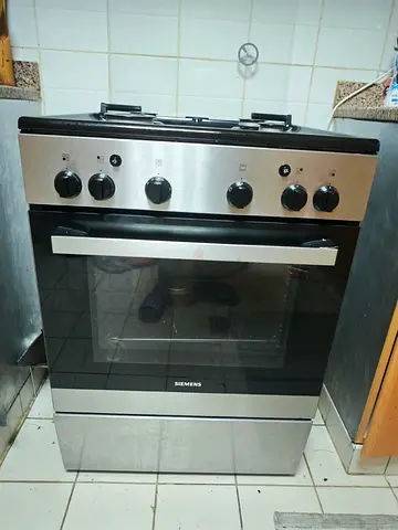 Cooking range