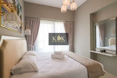 FULLY FURNISHED | HIGH FLOOR | READY TO MOVE IN