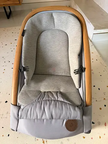 Baby bouncer (Maxi-Cosi Kori Bouncer, Essentail Grey)