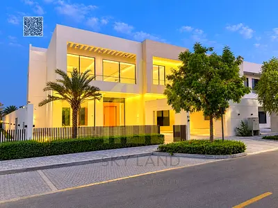 Direct from the owner – Freehold – Includes air conditioning, electricity, and water charges – 3 fl