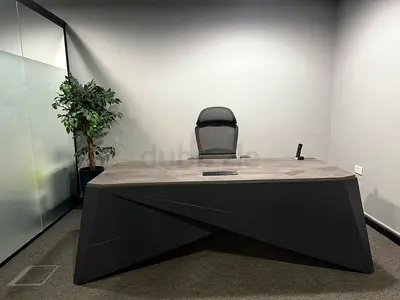2 High-End Modern Executive Office Desk