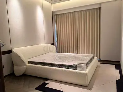 Modern upholstered king-size bed wit - cream/ivory