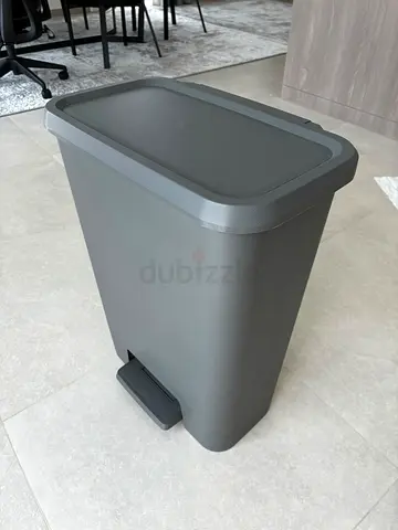 Gray Pedal Bin / Trash Can - 50L, IKEA KNÖCKLA – Dark Grey