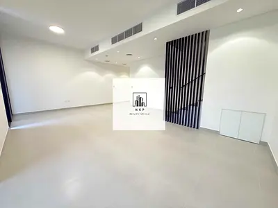 Brand new 4 bedroom townhouse |Middle unit | best price