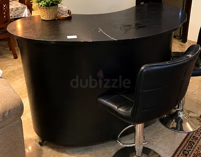 Modern Curved Home Bar Counter with Storage – Dark Wood Finish