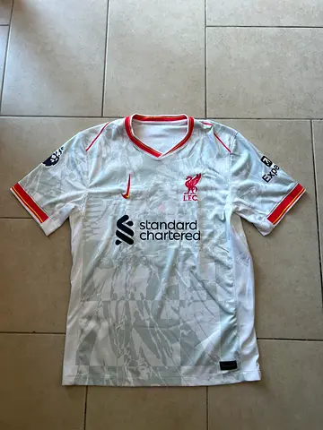 Liverpool kit