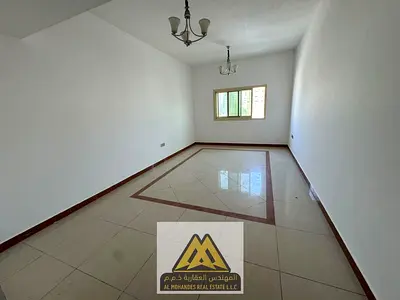 شقة مميزة تتكون من غرفة وصالة وحمامين وبلكونة ممتازة، مع تكييف مركزي وصيانة مجانية على المالك، في موقع حيوي بمنطقة النعيمية 1 بالقرب من مدرسة الحكمة،