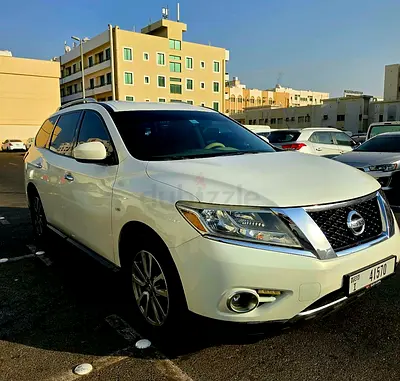 Nissan Pathfinder 2014 SE American Specs