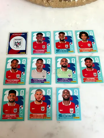 Panini panama FIFA 2026 Player stickers - Lot of 11 (Players + Team Badge)
