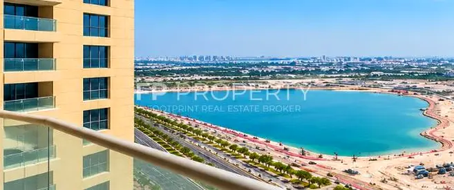 Studio with parking l Rented l Mid floor| Good ROI