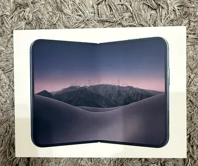 Brand New Sealed Box iPhone Duo 512GB Night Sky From UAE Apple Store