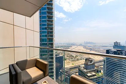 High Floor | Available Now | Canal View