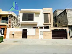 Villa for rent in Ajman, Al Rawda 3 (Al Salam Street), featuring 5 bedrooms, a *majlis* (formal rece
