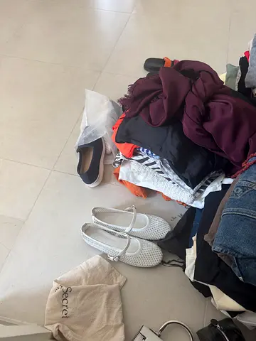 Bundle of women's clothing and shoes - mixed sizes, good condition (zara bershka primark hm shein)