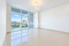 SPACIOUS LAYOUT | VOT | LARGE BALCONY