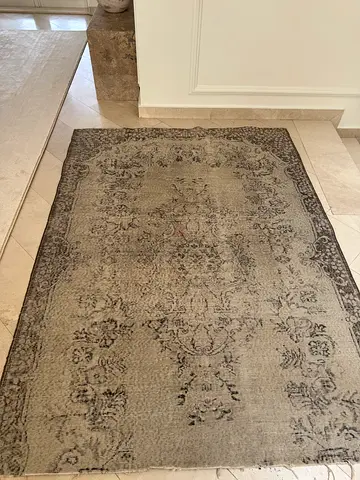 Grey vintage-style rug - 170x230cm, v. good condition - Turkish made