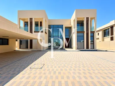 فيلا فاخرة على الواجهة المائية | في جزيرة الجبيل الراقية
