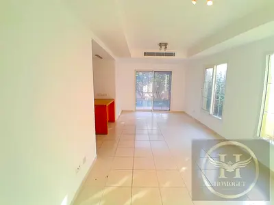 TYPE 4E I 2BED+STUDY I PRIME LOCATION