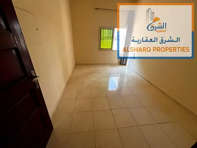 شقة غرفة وصالة بالطابق الأرضي بالقرب من كورنيش عجمان | تكييف مركزي | 24 ألف درهم