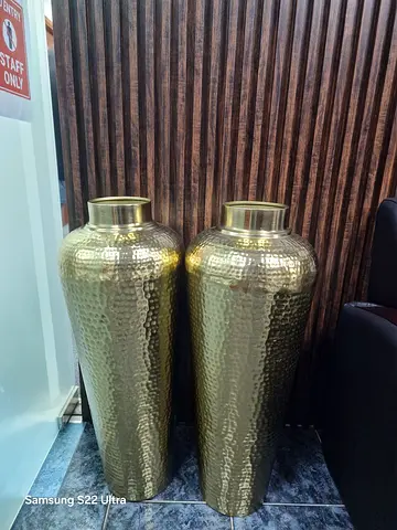 Show piece