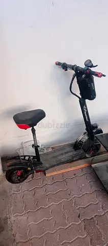 Rohan Wings Electric Scooter with Seat and Bag – Good Condition