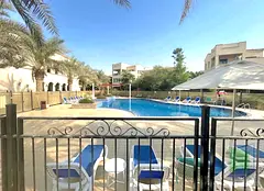 Luxurious 5BR| Premium loc. | Private garden