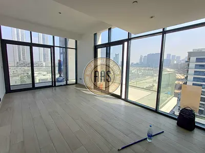 Luxurious and spacious 1BHK apartment with fully fitted kitchen only 92k ready to move
