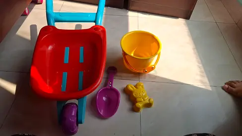 Beach toy