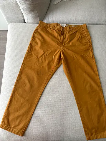 H&M men trousers size 34, new condition