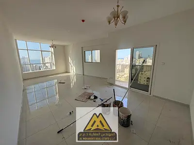 النخيل 2 عجمان | 3 غرف وصالة + غرفة خادمة | قرب الكورنيش | 72 ألف فقط