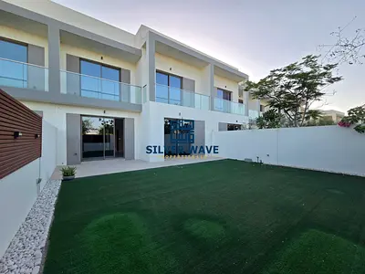Ready to Move 3BR | Gated Community | Maid Room