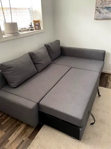 Ikea sofa cumbed with storage like new - Excellent condition
