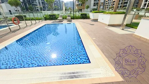 Bright & Airy Studio | Balcony | Chiller-Free | Riviera 17