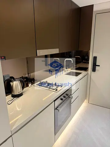 High Floor up to 12 cheques