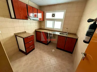 1BHK WITH BALCONY FAMILY BUILDING DUBAI BORDER