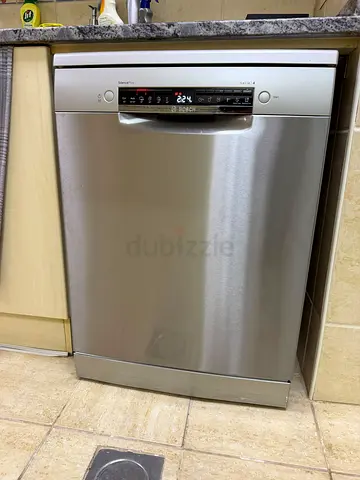 Bosch series 4 Dishwasher Three Racks freestanding